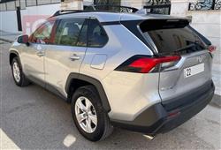 تۆیۆتا ڕاڤ 4